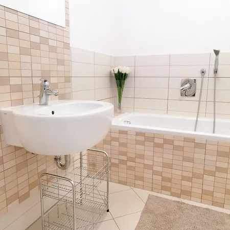 Modern - Centre Апартаменты *